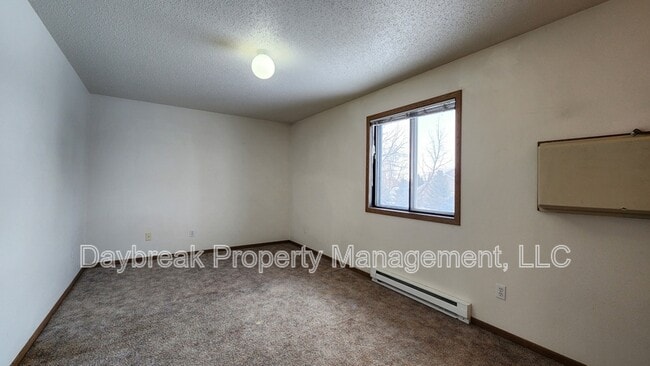 Building Photo - 1305 34th St Cir S