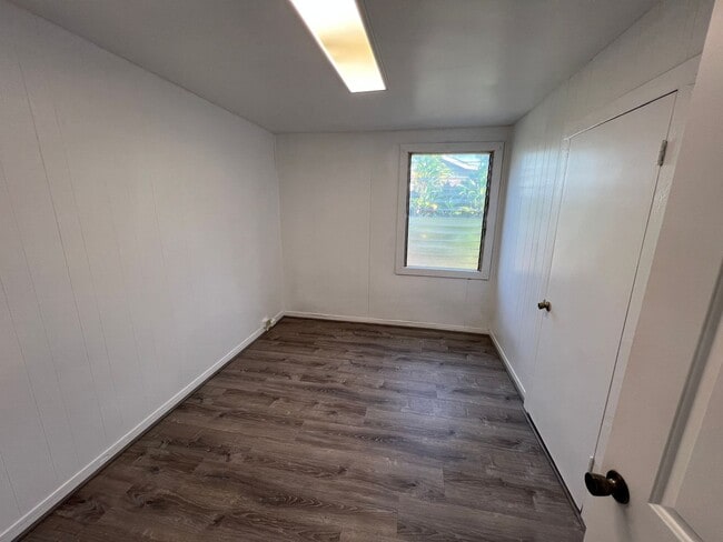 Building Photo - Charming 3-Bedroom Plantation Cottage in K...