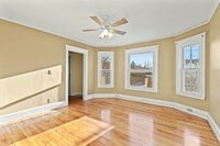 Building Photo - 37 Arlington St