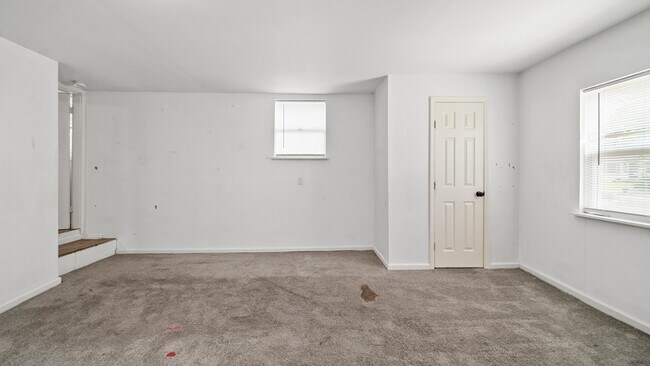 Building Photo - 8327 Bonner Dr