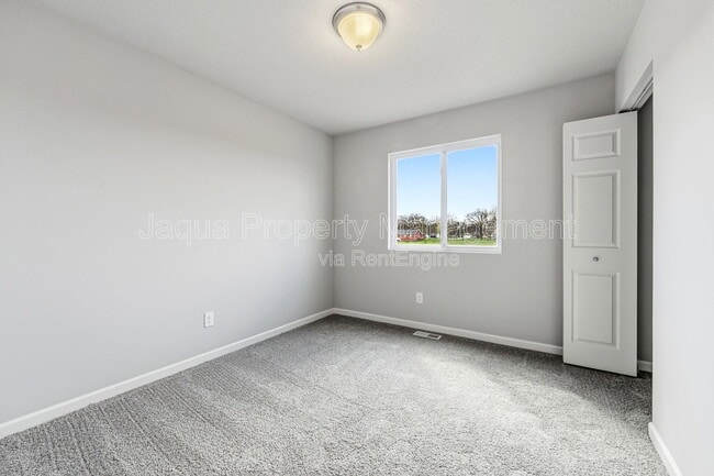 Building Photo - 25245 Vargas Ln