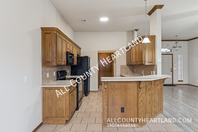 Building Photo - 2728 SE 93rd St