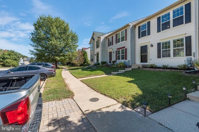 Building Photo - 27 Cutter Cove Ct