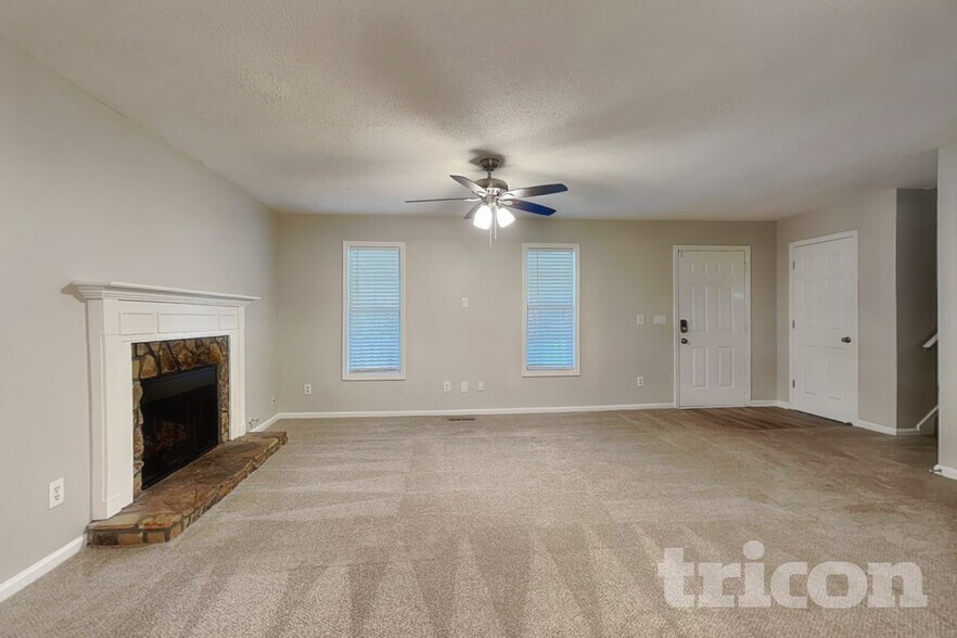 Building Photo - 204 Campbell Dr