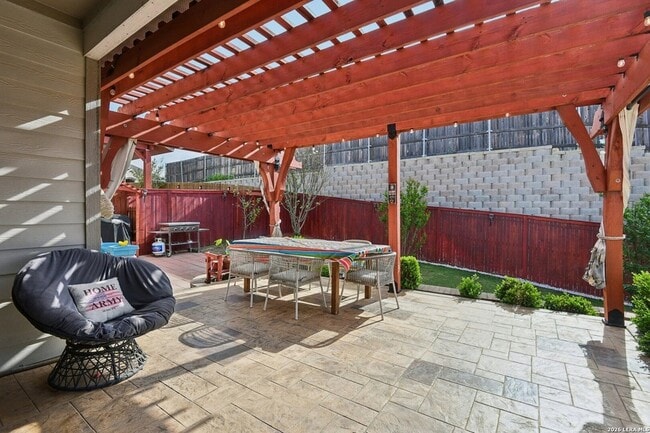 Building Photo - 13030 Vista Holw