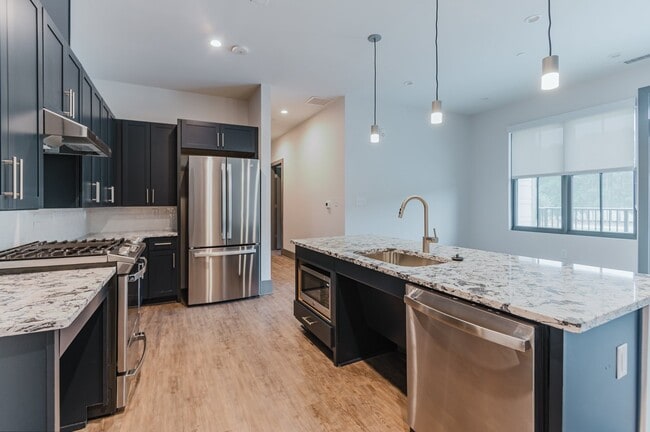 Building Photo - Be the first to Live in the Washington Square Apartments! *MOVE IN SPECIAL*