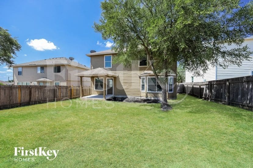 Building Photo - 10711 Ranchland Fox