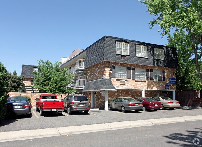 Primary Photo - Aspen West