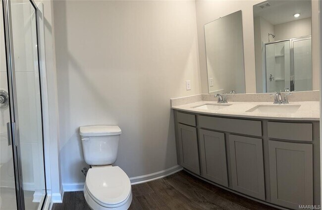 Building Photo - 7708 Shaddix St