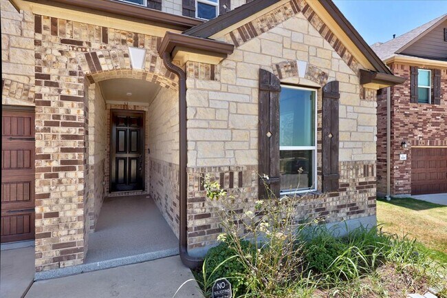 Building Photo - 3823 Forino Dr