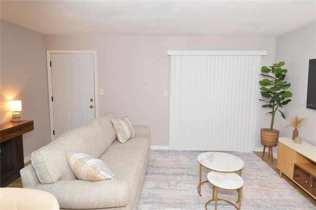 Building Photo - 8653 Fancy Finch Dr