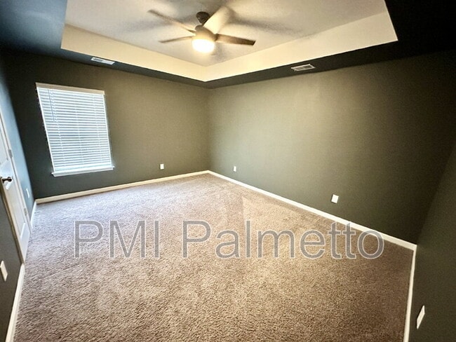 Building Photo - 335 Chetsley Dr