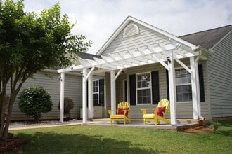 Building Photo - Fantastic Location & Price