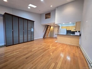 Building Photo - 83-71 116th St