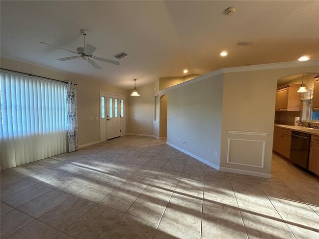Building Photo - 1651 S Cranberry Blvd