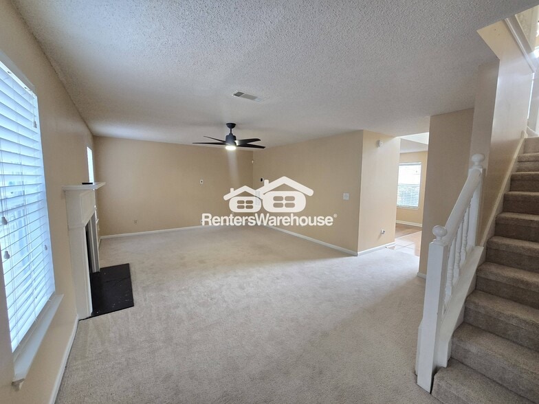 Building Photo - 1576 Rogers Crossing Dr