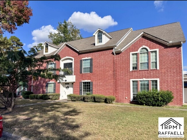 Building Photo - Pleasant Grove Townhouse for rent!