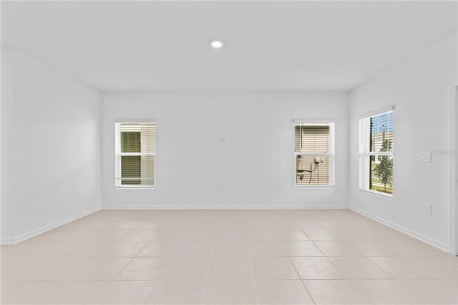 Building Photo - 7452 Ivy Tendril Ave