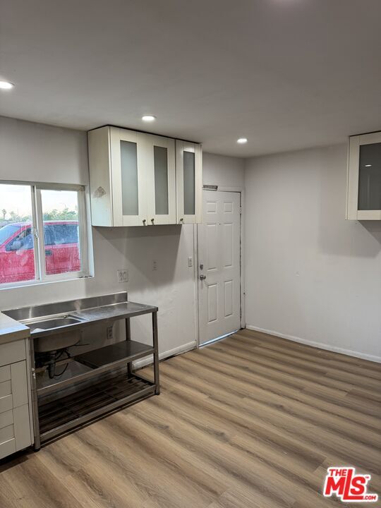 Building Photo - 4908 Fort Tejon Rd