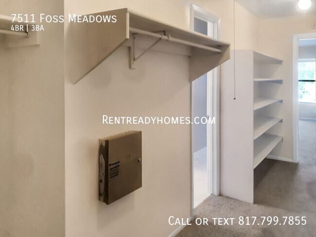 Building Photo - 7511 Foss Meadows