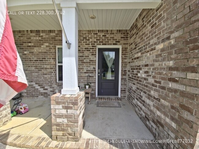 Building Photo - 5065 Fairbury Way