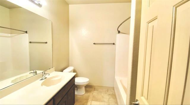 Building Photo - 4837 Elkhart Dr