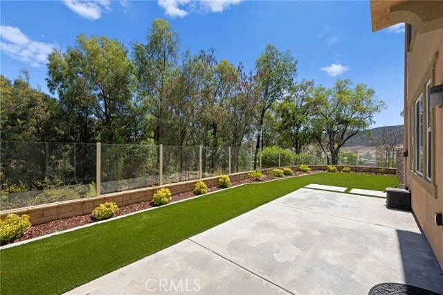 Building Photo - 43148 Avenida Cielo