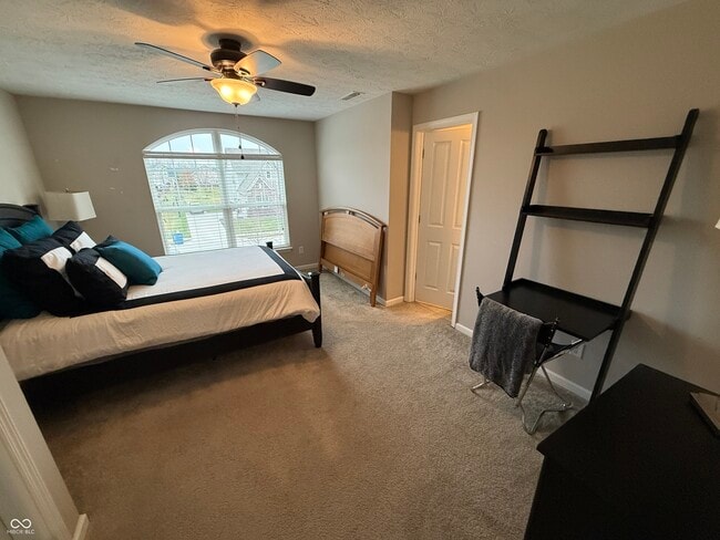 Building Photo - 5193 Rangewood Dr