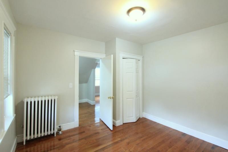Building Photo - 121 Yale St