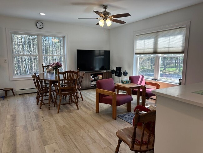 Building Photo - Newly Built! Spacious 4BR 2 Bath House