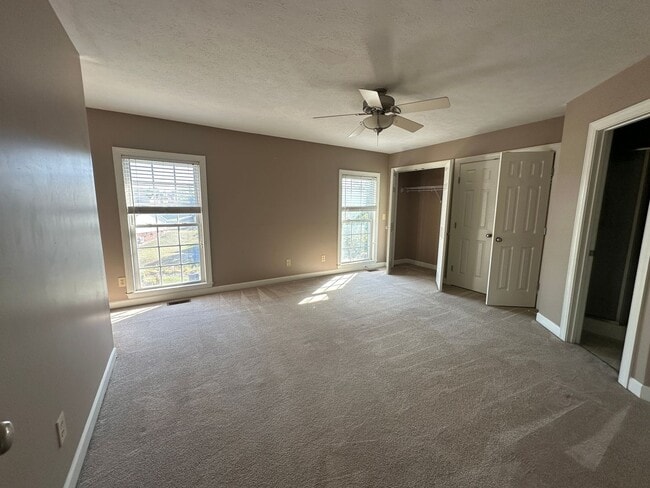 Building Photo - 1925 Buttonwood Ct