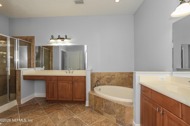 Building Photo - 13846 Atlantic Blvd