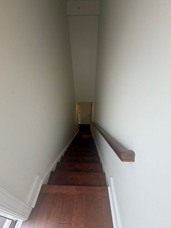 Building Photo - Luxury 3 Bedroom Condo in the Heart of Lawrenceville