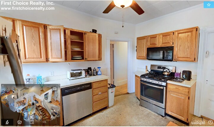 Building Photo - 14 Bentley St