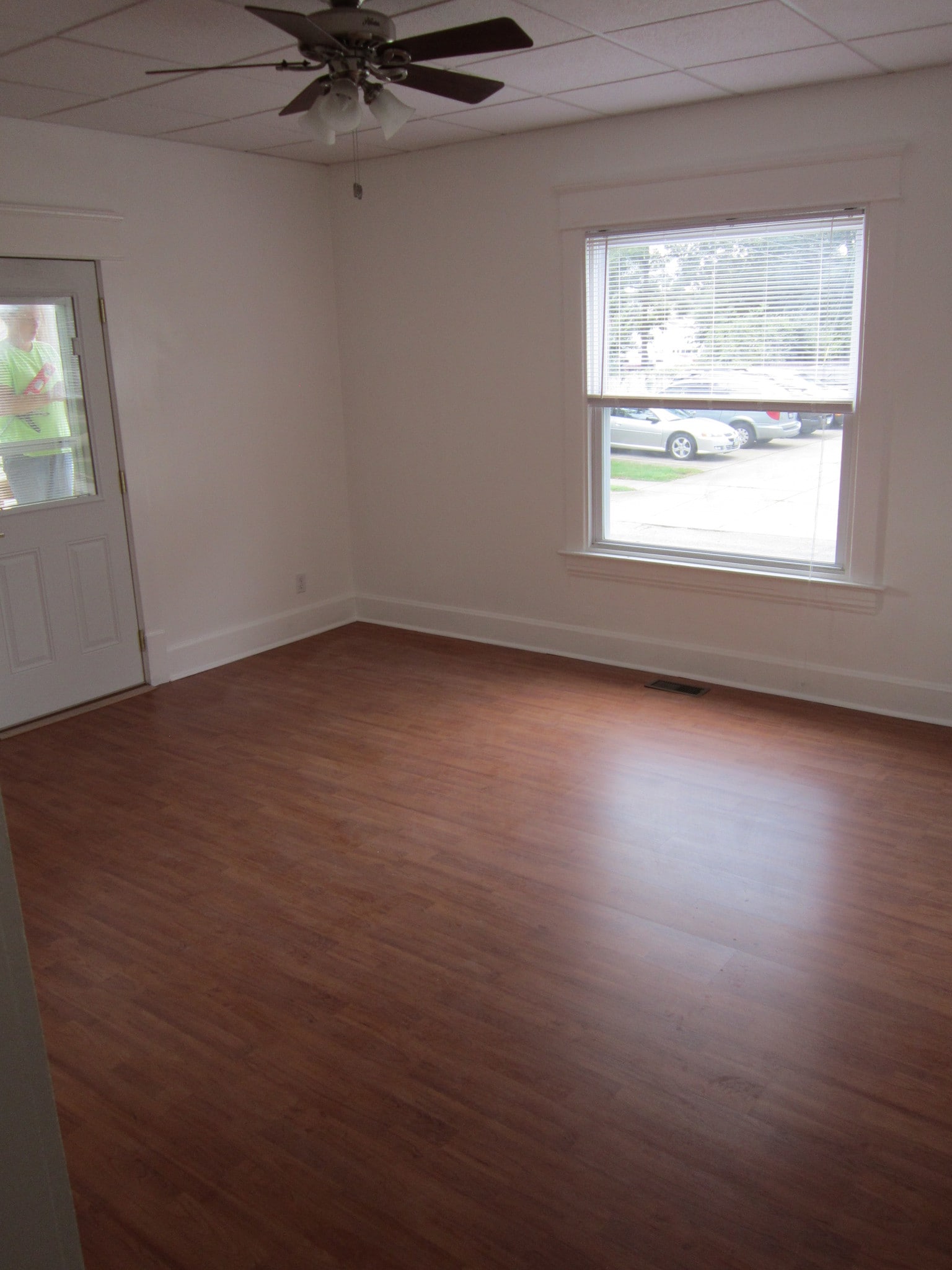 Living room - 40 Moore Ave