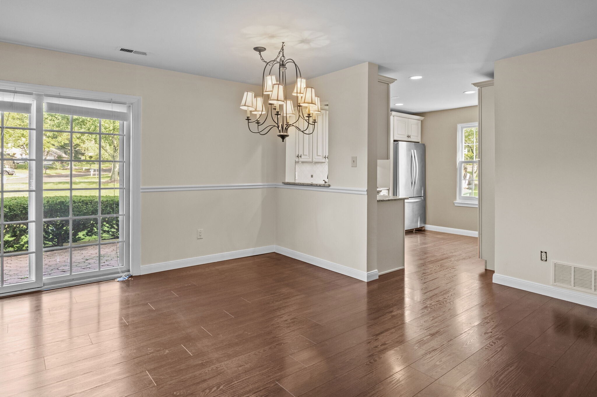 Dining Room - 51 Portsmouth Ct