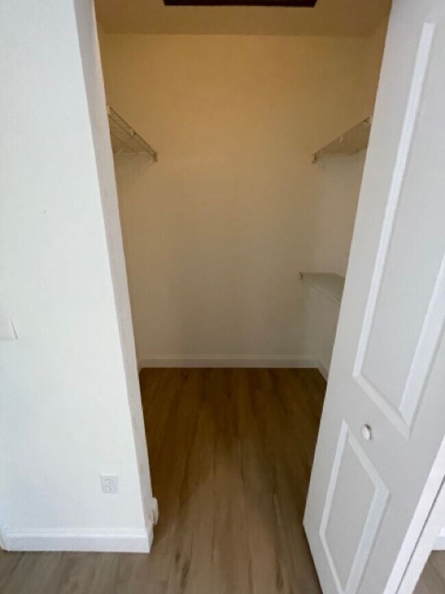 Building Photo - Beautiful Townhouse in Downtown Tampa