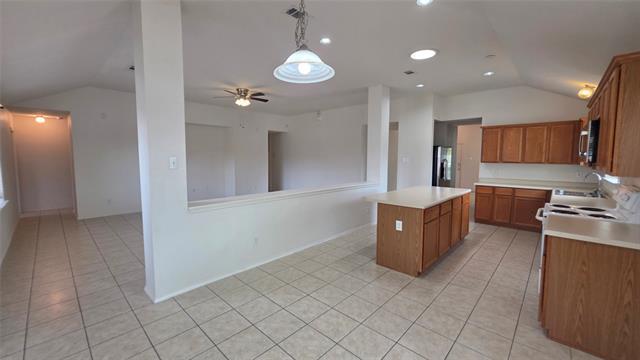 Building Photo - 5901 Secco Ct