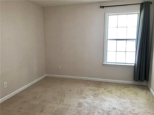 Building Photo - 3354 Roundfield Cir