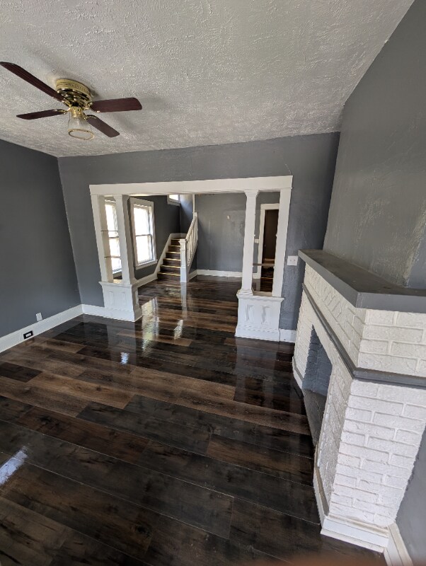 Building Photo - 4079 E 104th St