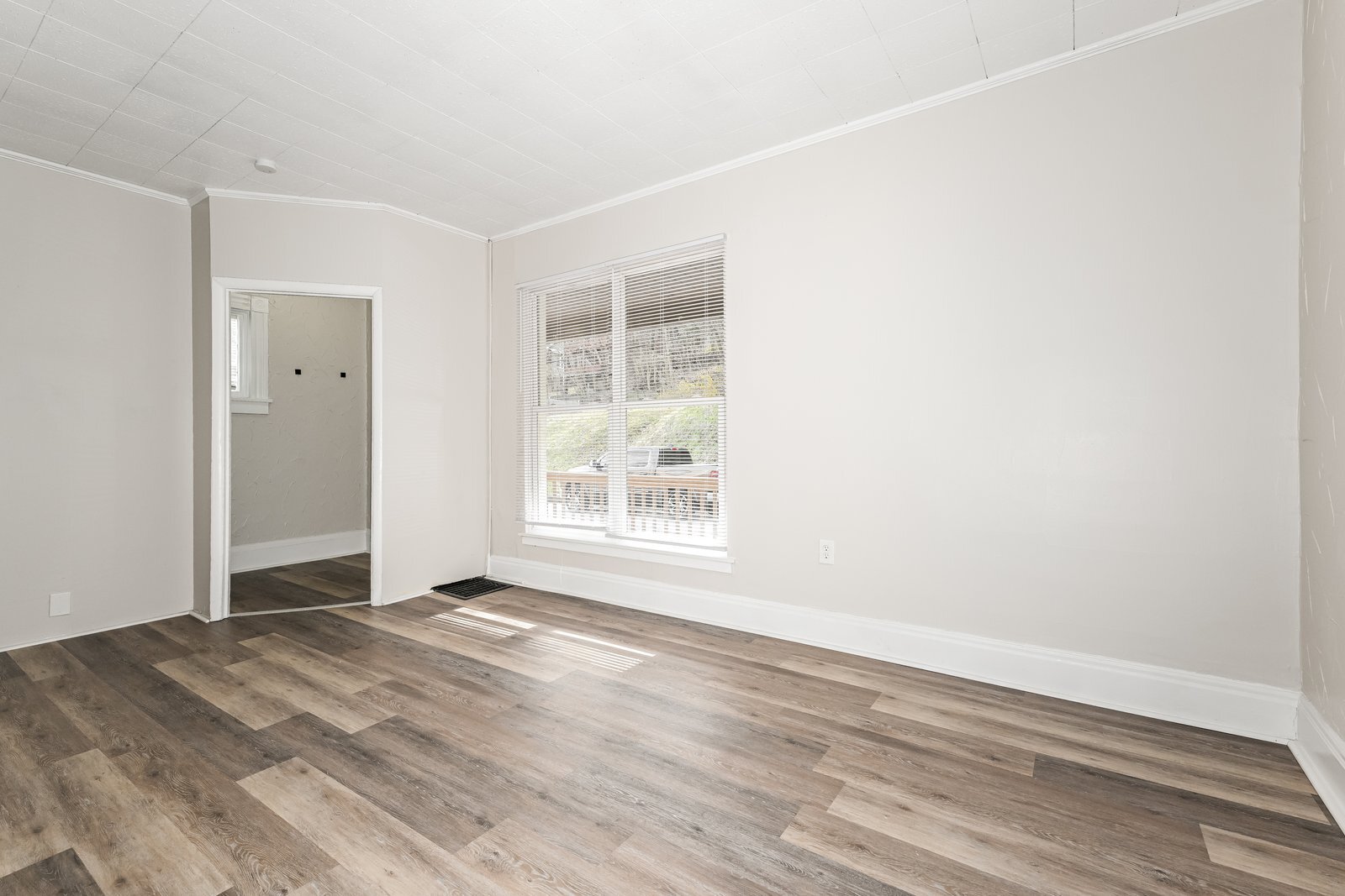 Building Photo - 532 Highland Ave