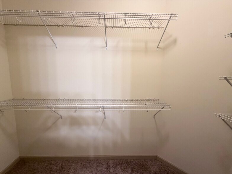 Building Photo - 5135 S 195th Cir