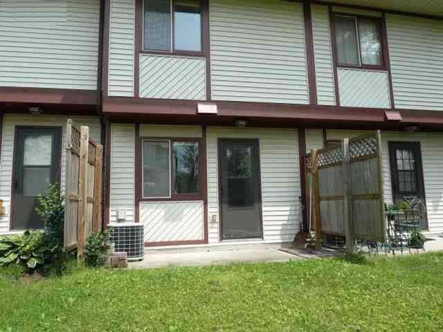 Building Photo - 420 6th Ave