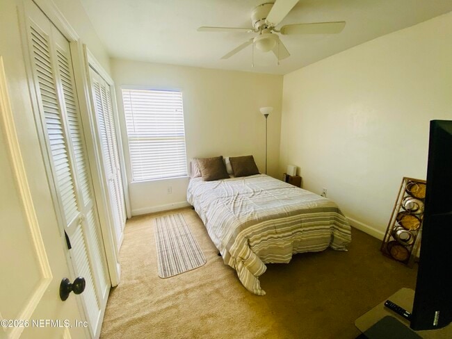 Building Photo - 2280 Ironstone Dr E