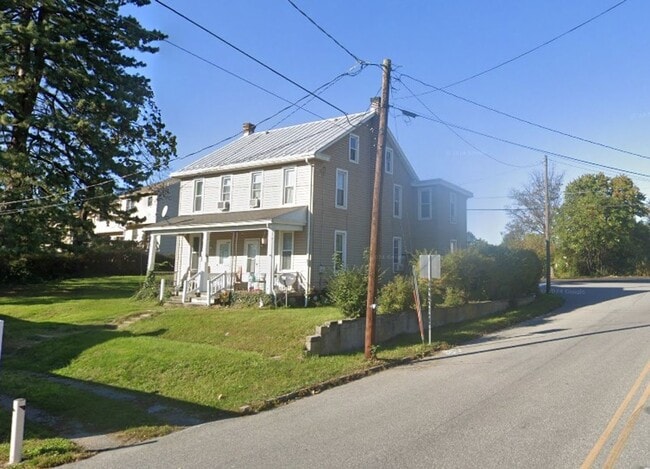 Building Photo - 3 Bedroom 1 Bathroom in Elizabethtown!