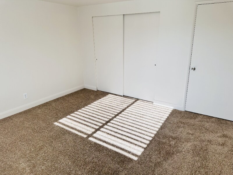 Building Photo - 2107 E 3300 S