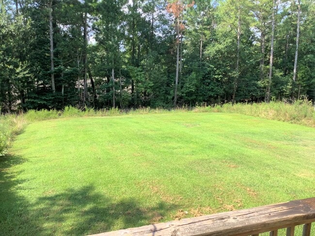 Building Photo - SLEEPY CREEK DR - 270/272