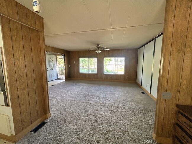 Building Photo - 28205 El Toro Rd