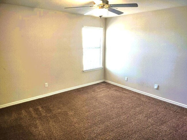 Building Photo - Dazzling Two Story Westside Home With Refrigerated Air Located In Quiet Neighborhood