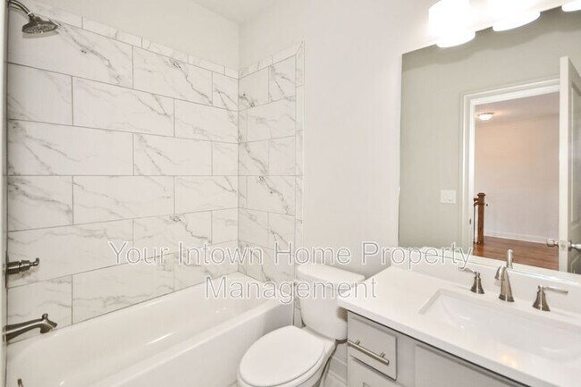 Building Photo - 1896 Skyfall Cir